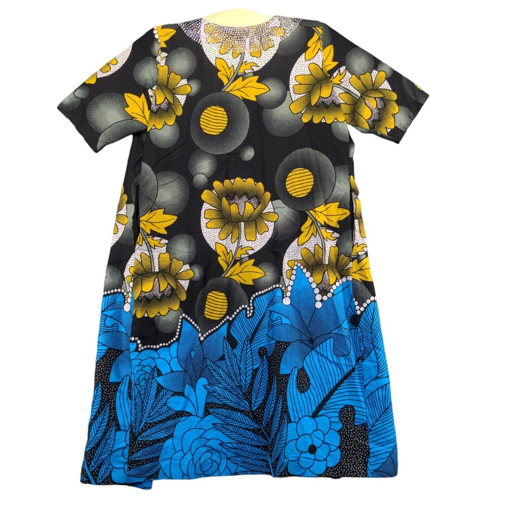 Belle Femme Women's Open Gown Size 10 Short Sleeve Multicolor Floral Print